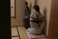 Akiさん緊縛写真 後手縛り