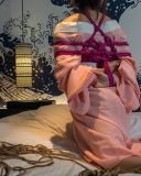 Kaguraさん後手縛り緊縛写真